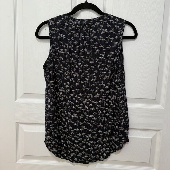 NWT Women Loft Sleeveless Lightweight Blouse in Navy Blue Size Small - Picture 2 of 8
